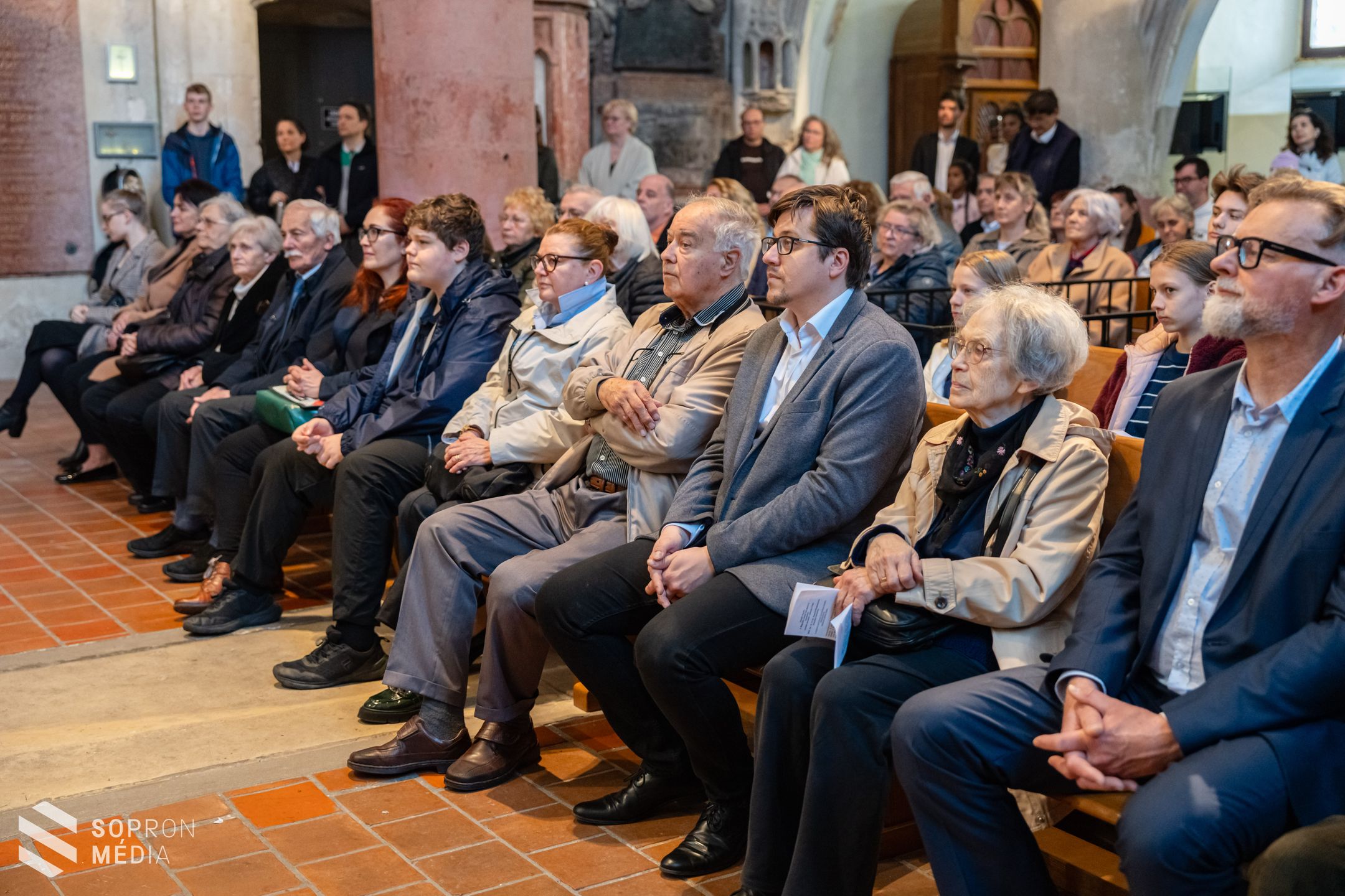 Nagyszombati matiné:  húsvéti koncert a Soproni Liszt Ferenc Szimfonikus Zenekarral