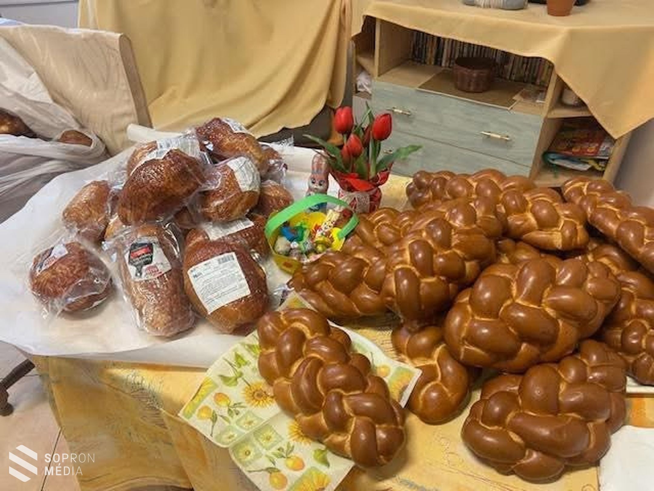 Húsvéti adományban részesültek a Soproni Szociális Intézmény ellátottjai