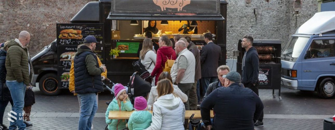 Food Truck Show a borünnepen