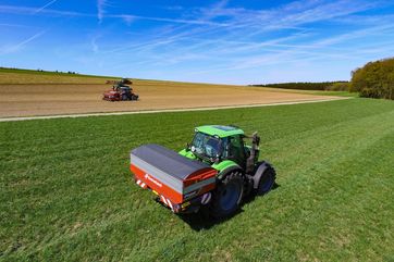 Kverneland Exacta TL GEOSPREAD