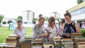 Könyvvásár a Jereván lakótelep közösségeiért