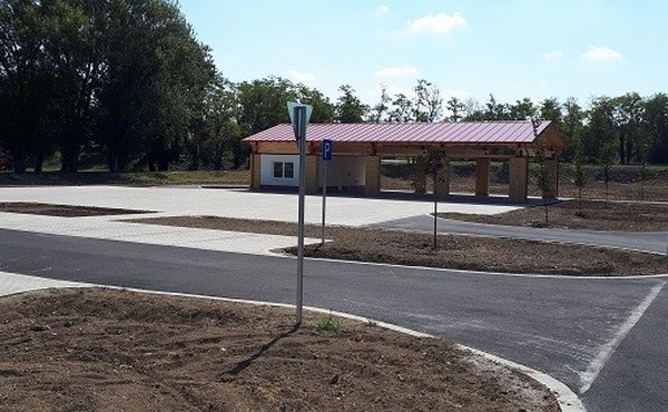 Helyi Termelői Piac létesítése Kóny községben TOP-1.1.3-15-GM1-2016-00007