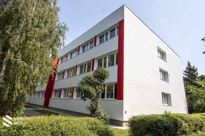 A Lackner Kristóf Általános Iskola korszerűsítése