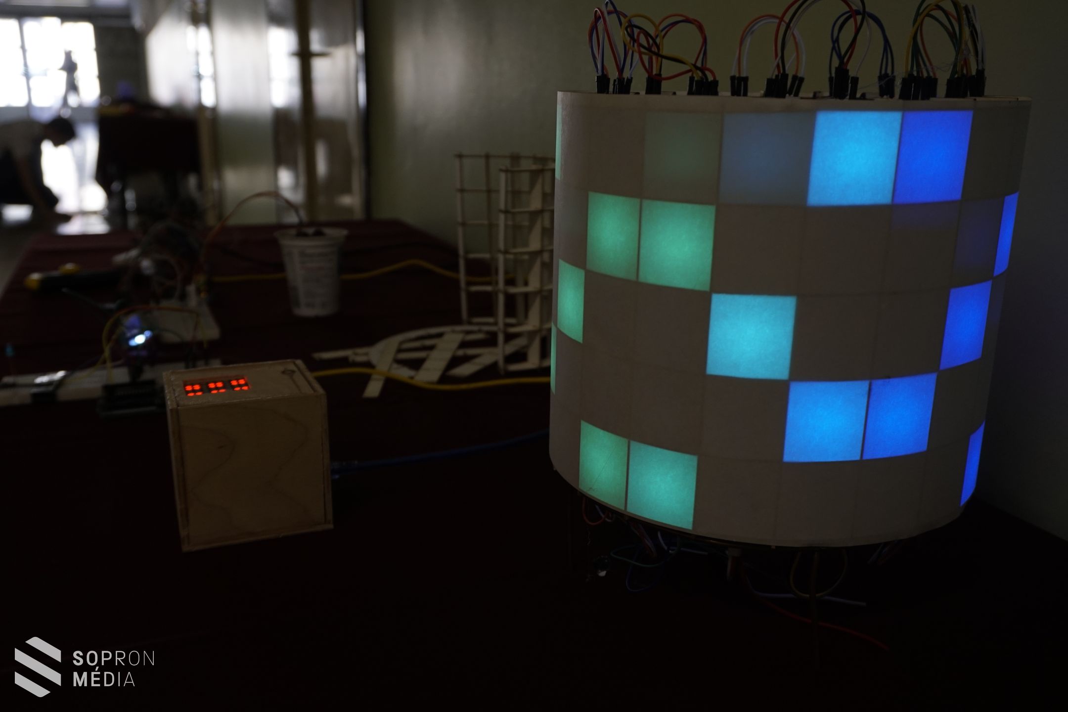 A jövő eszközeivel tanulhatnak a diákok