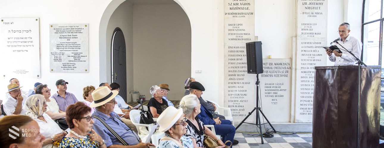 Megemlékeztek a 78 évvel ezelőtt deportált soproni zsidóságról