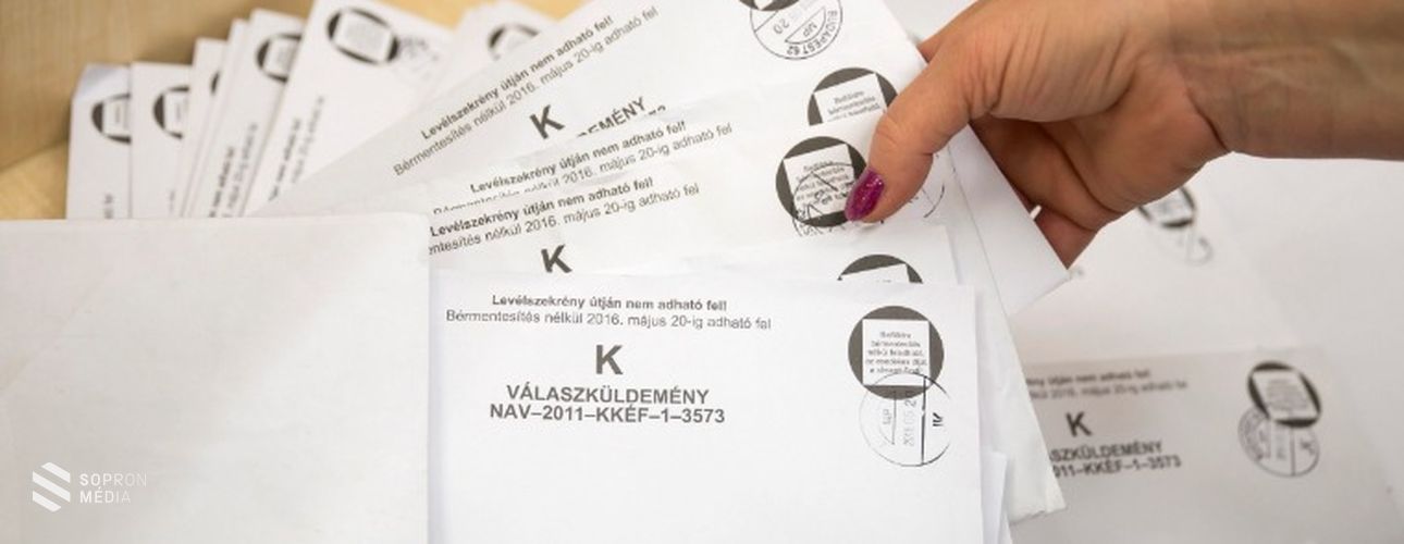 Érkeznek a papíralapú adóbevallási tervezetek