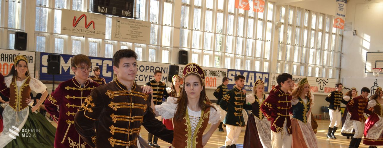 Líceumi diáknap: új utakon is együtt