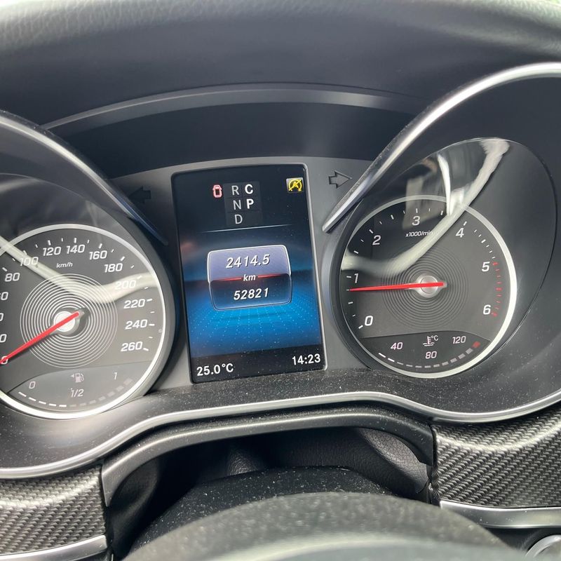 MERCEDES-BENZ