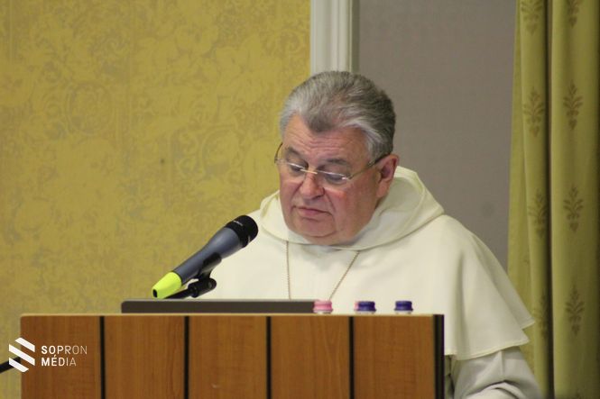 Dominik Jaroslav Duka bíboros, prágai érsek