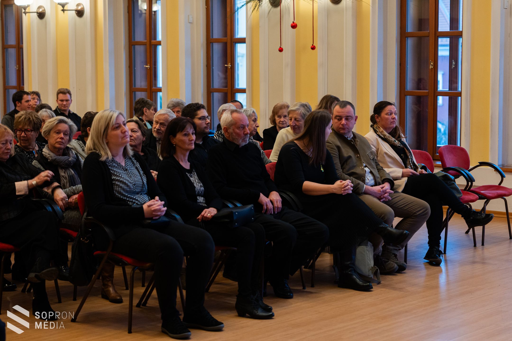 Bensőséges búcsúztatót tartottak Orbán Júlia emlékére