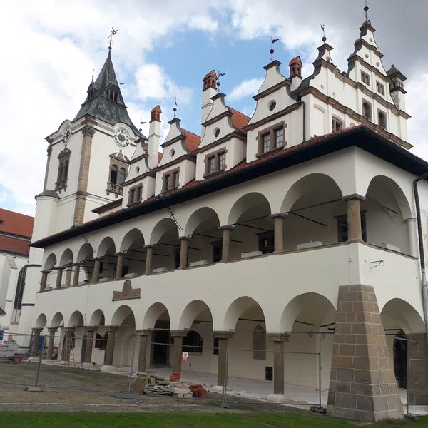 „Irodalmi és történelmi hősök Hont, Nógrád és Gömör vármegyékben, valamint a Szepességben” Határtalanul! program  (Lövői és zsirai 7. osztályosok)