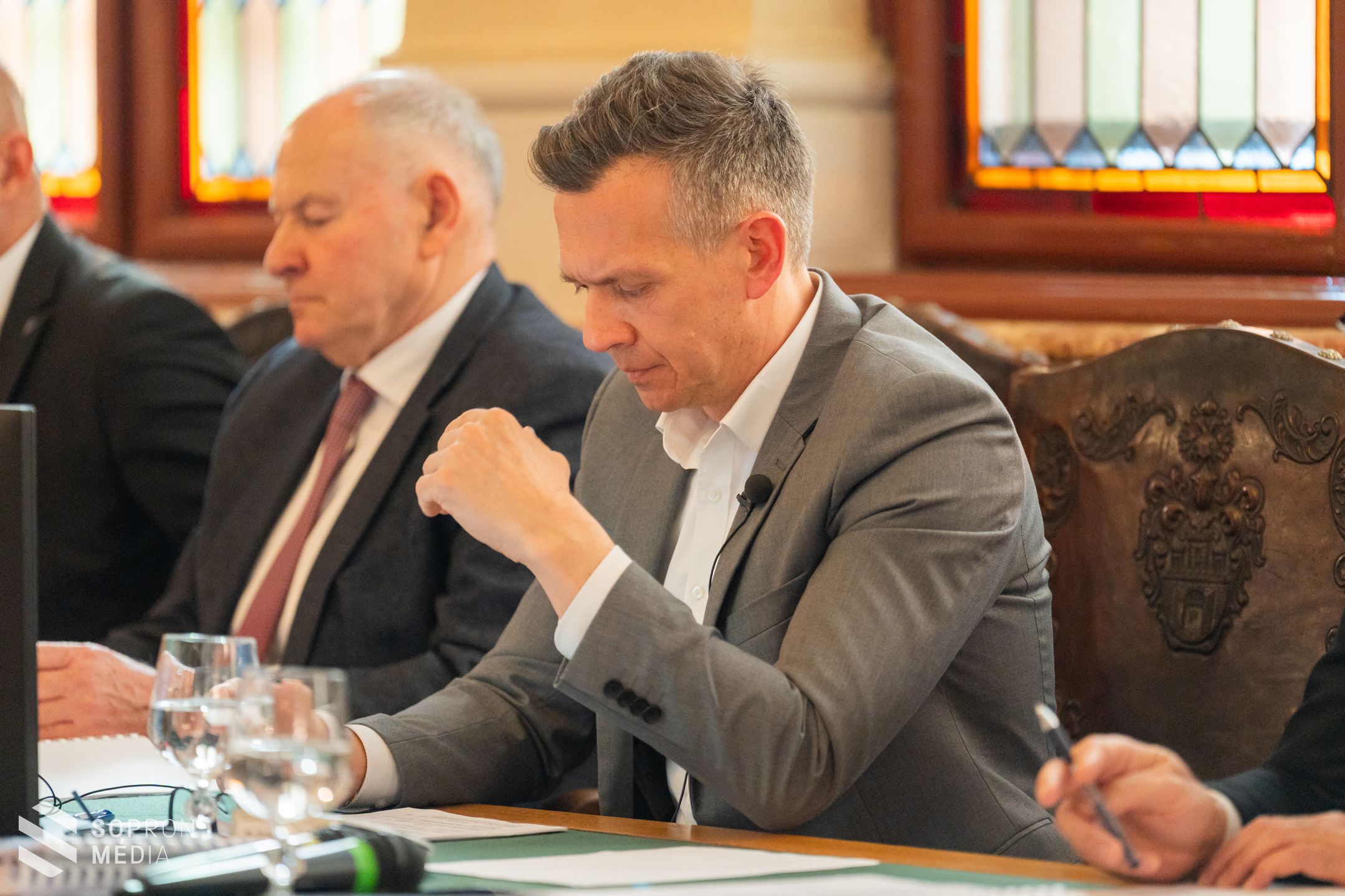 Kitüntetésekről és igazgatói pályázatok kiírásáról is döntött a közgyűlés