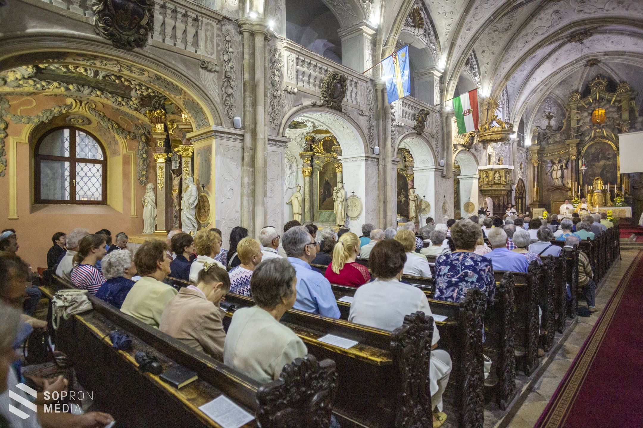 Úrnapi körmenet Sopronban - Képgaléria!