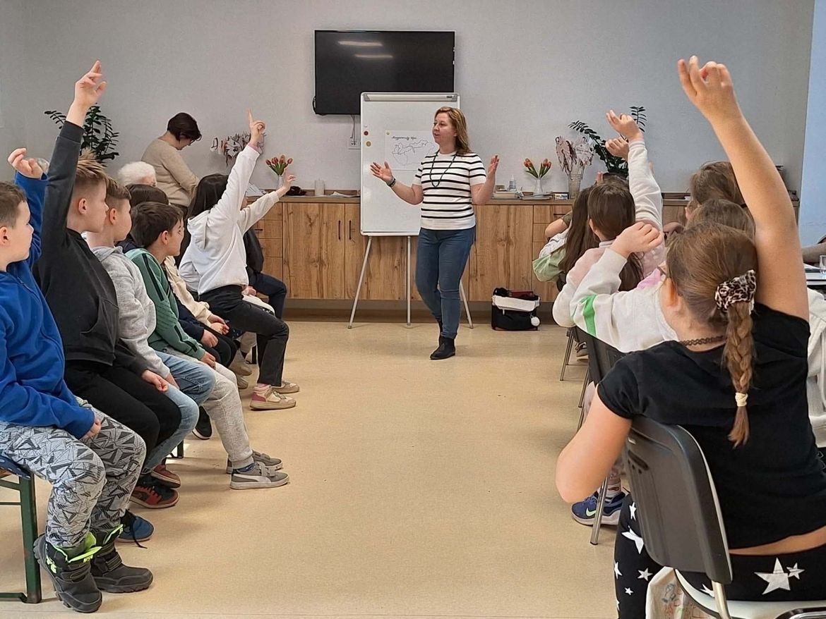 Rendhagyó tanítási órák a Gondozási Központban