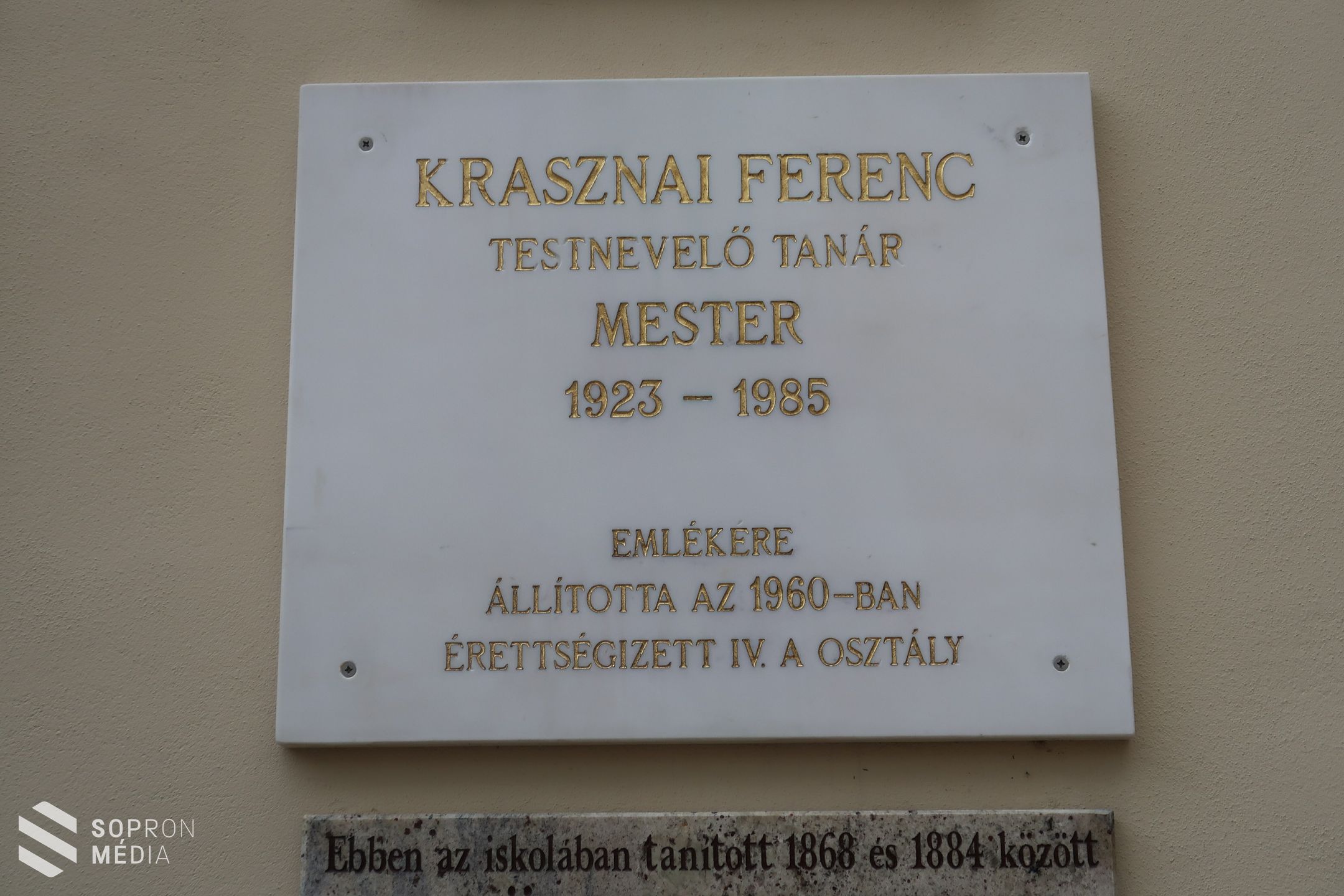 Felújították a Széchenyi István Gimnázium sportpályáját