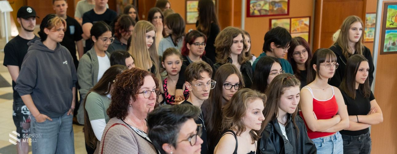 „Beszéd hatalma” címmel nyílt kiállítás a Liszt-központban