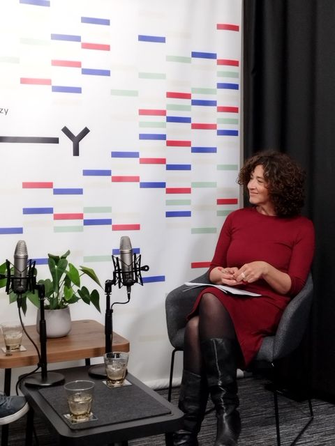 Elkezdődtek a podcast felvételi munkálatok