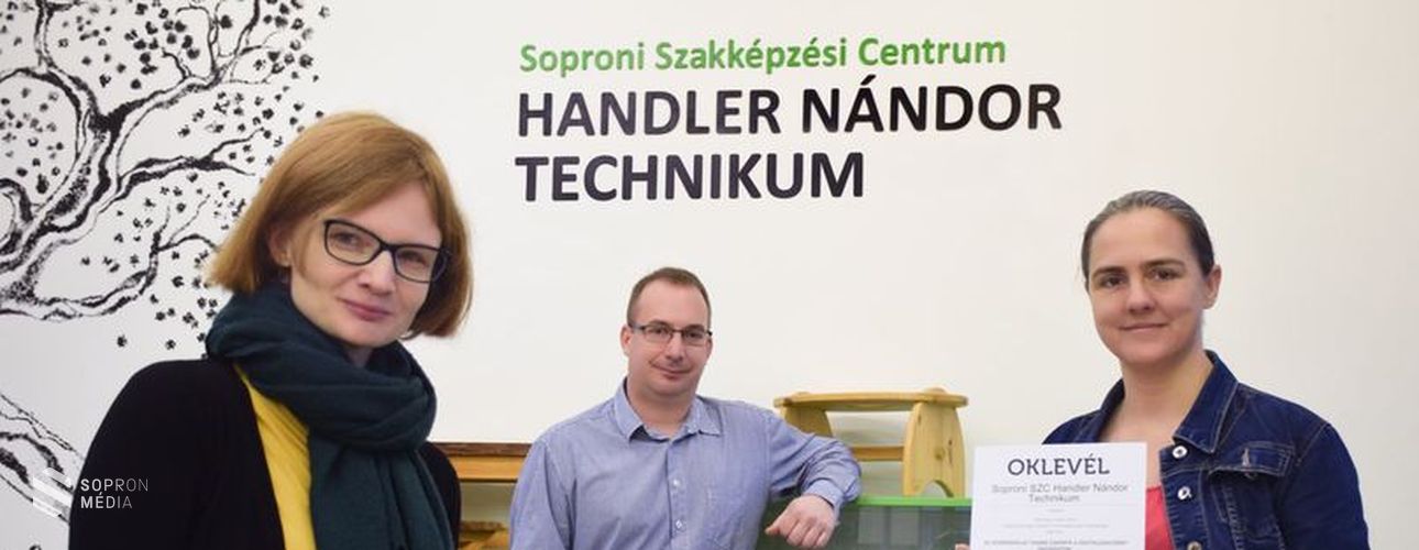 A digitalizáció jegyében kapott elismerést a Handler