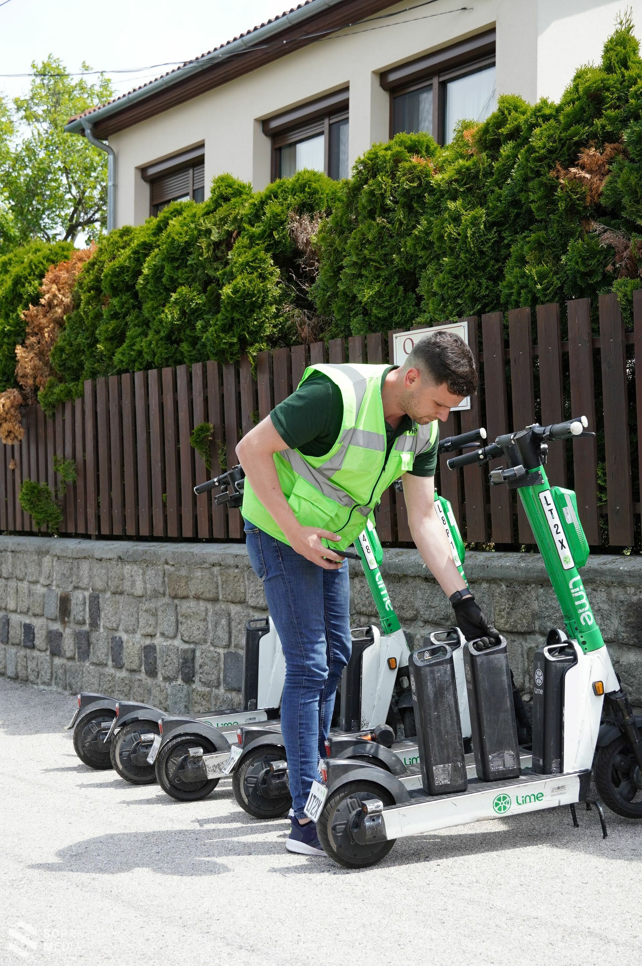 Egy hónap alatt 38.000 km – népszerű az e-roller rendszer Sopronban