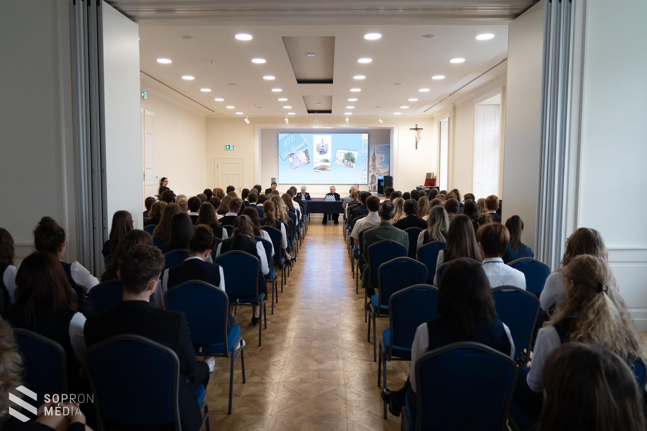 Az idei tanévben ünnepli alapításának 275. évfordulóját a Szent Orsolya- iskola