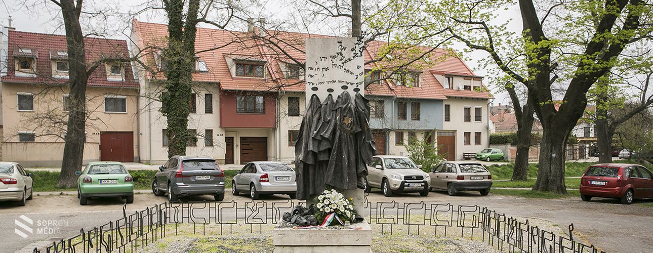 A holokauszt magyarországi áldozataira emlékeztek