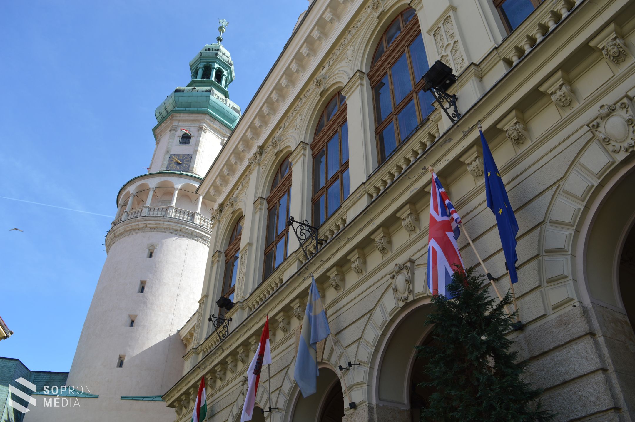 "Nagyon örülök, hogy a leghűségesebb városba látogathatok"