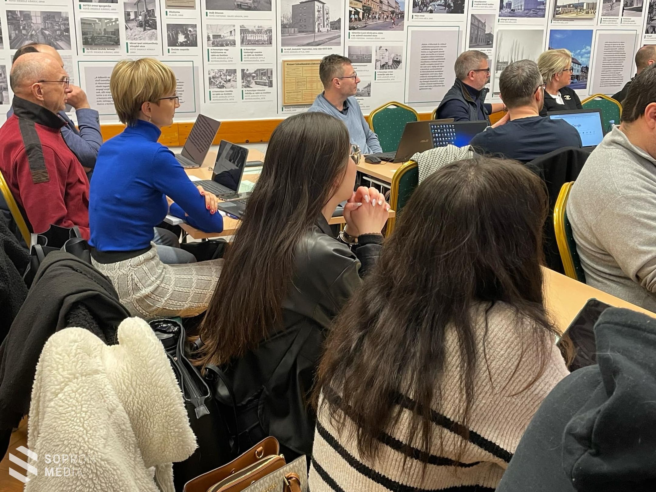 A mesterséges intelligenciáról tartottak előadást a soproni kis- és középvállalkozóknak