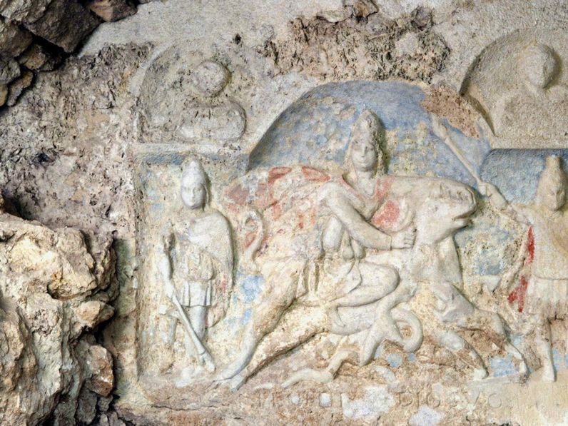 Téli napforduló: Mithrasz ünnepe és egy különleges szentély Fertőrákoson