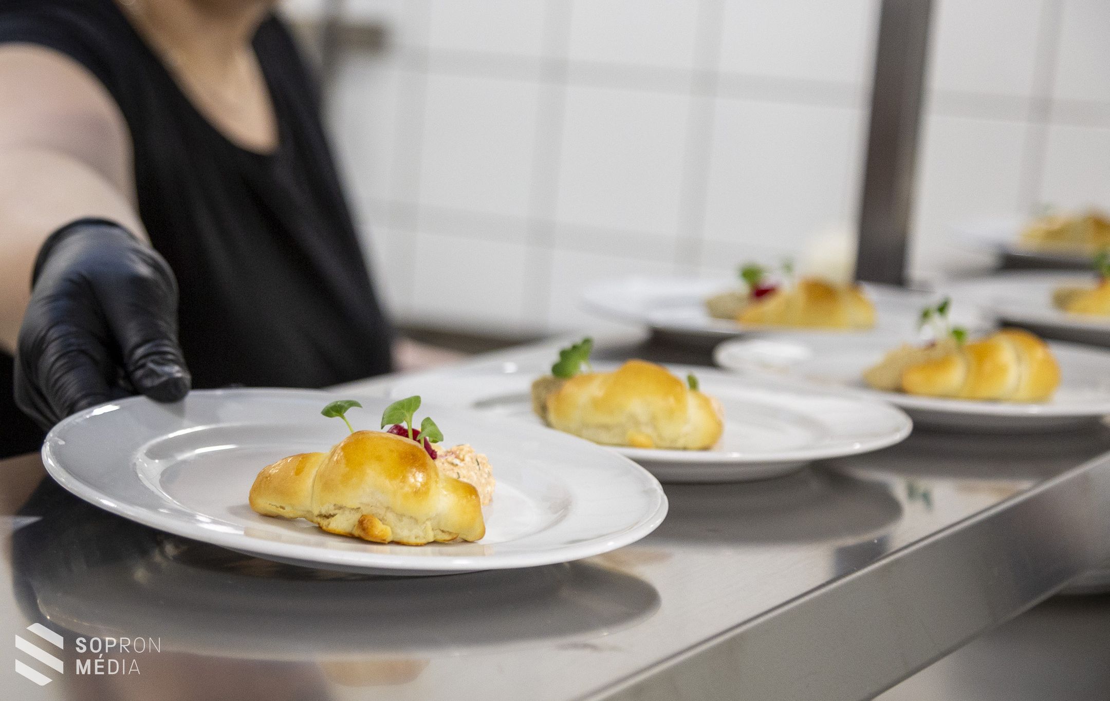 Nagyléptékű fejlesztés a Hotel Sopron konyháján