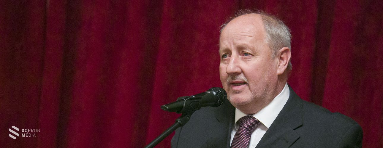 Elismerést kapott Csorba János, a polgári védelem nemzetközi világnapján