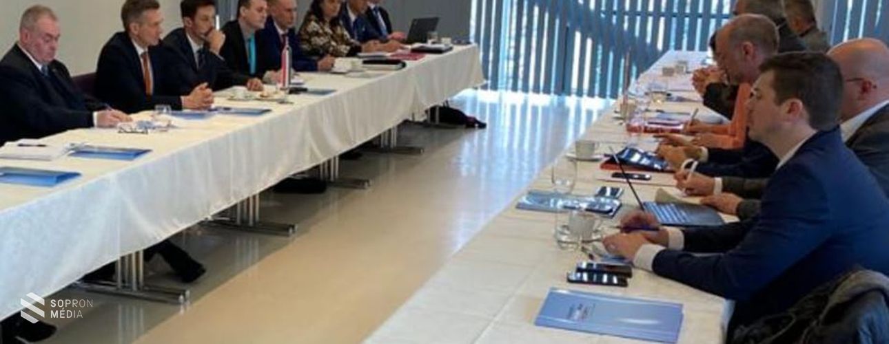 Burgenlandban tárgyalt dr. Farkas Ciprián