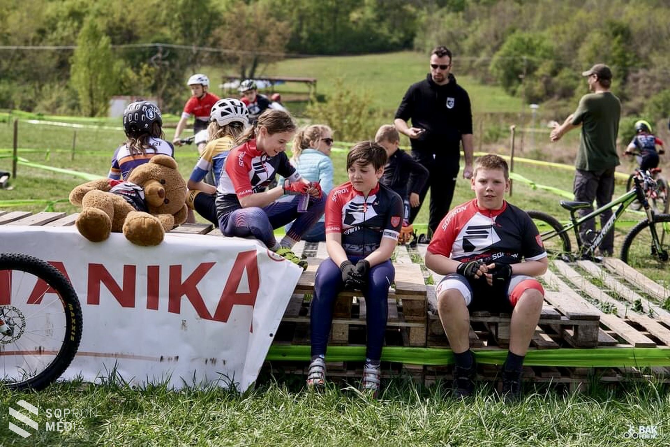 Soproni bringás sikerek a fővárosban