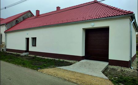 Magyarkeresztúr - Gemeindegebäude.