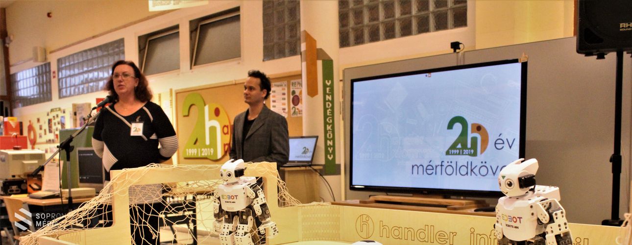 20 éves az informatikai képzés a Handlerban