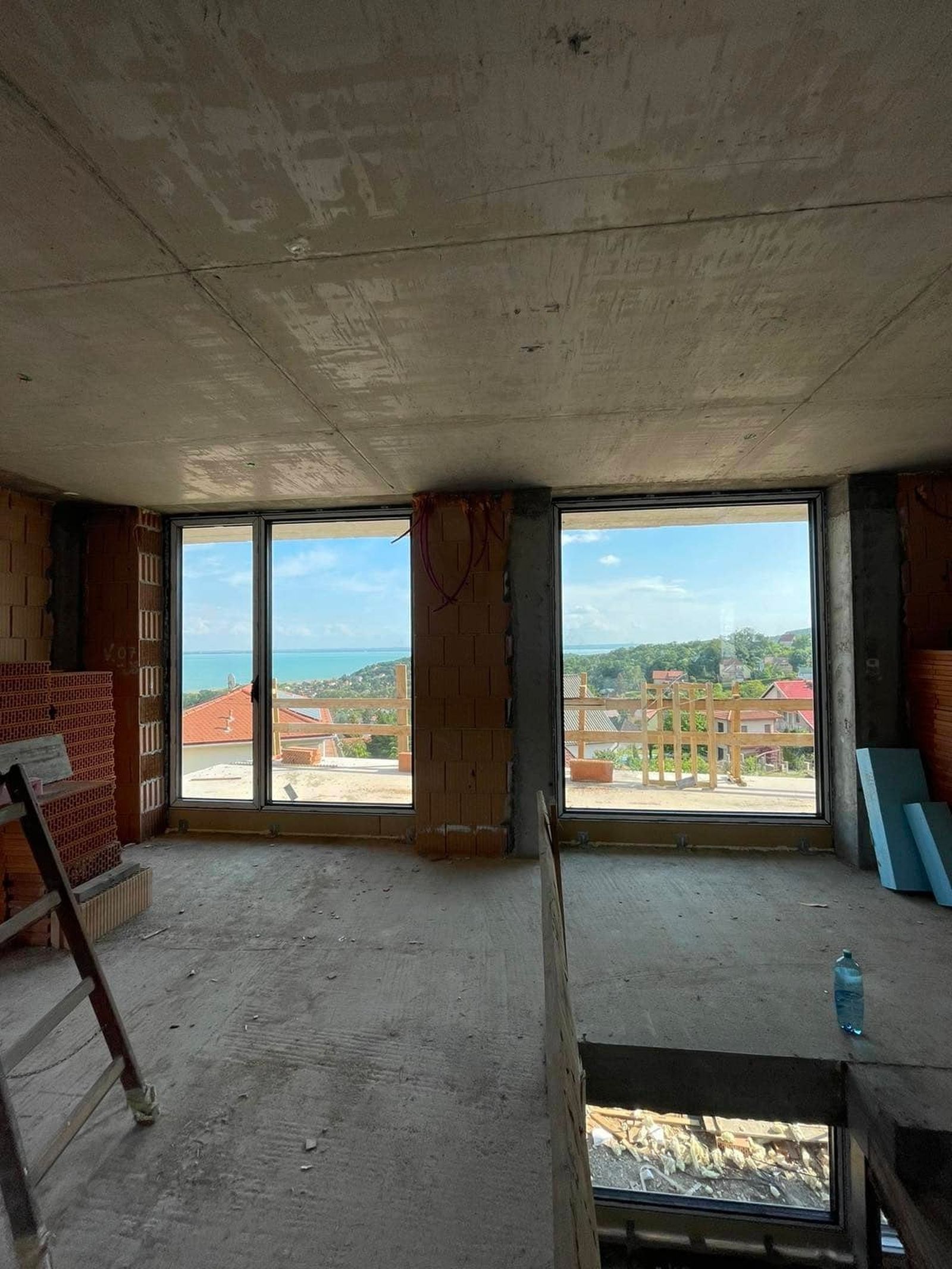 Internorm Balaton Internorm ablakon át