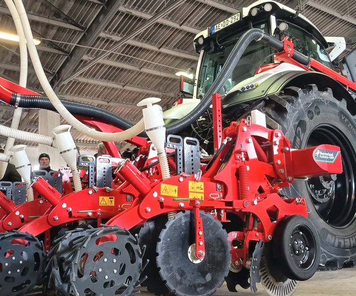 Beszámoló: Út a szezonba - szakmai fórum, erő- és munkagép bemutató