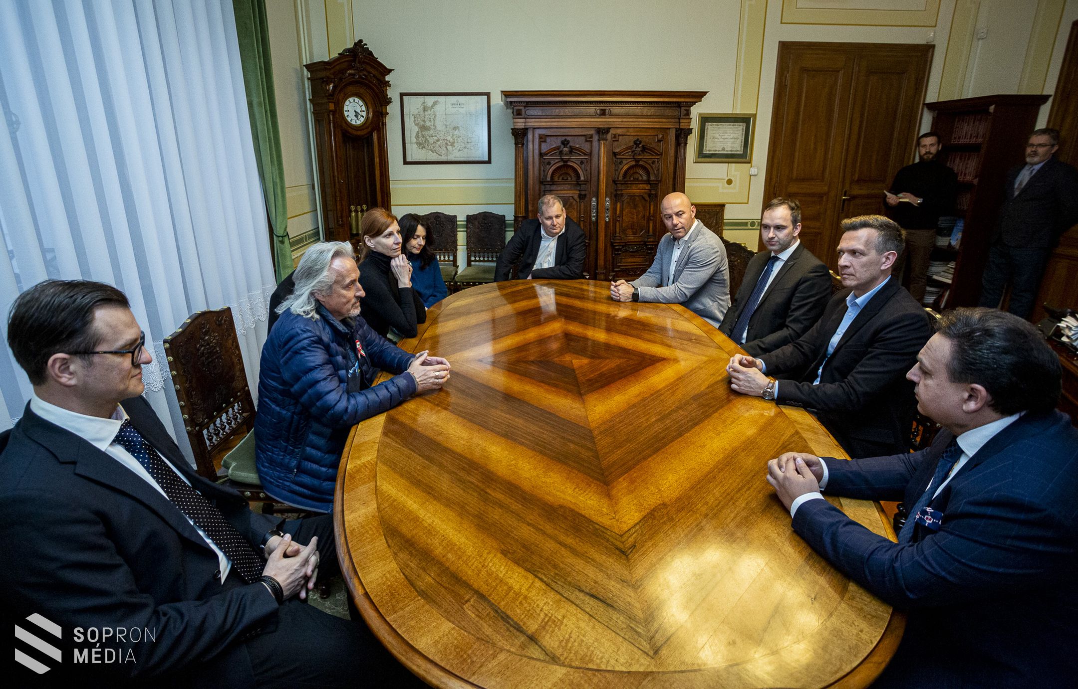 Ingyenes jótékonysági koncertet adott Mága Zoltán Sopronban