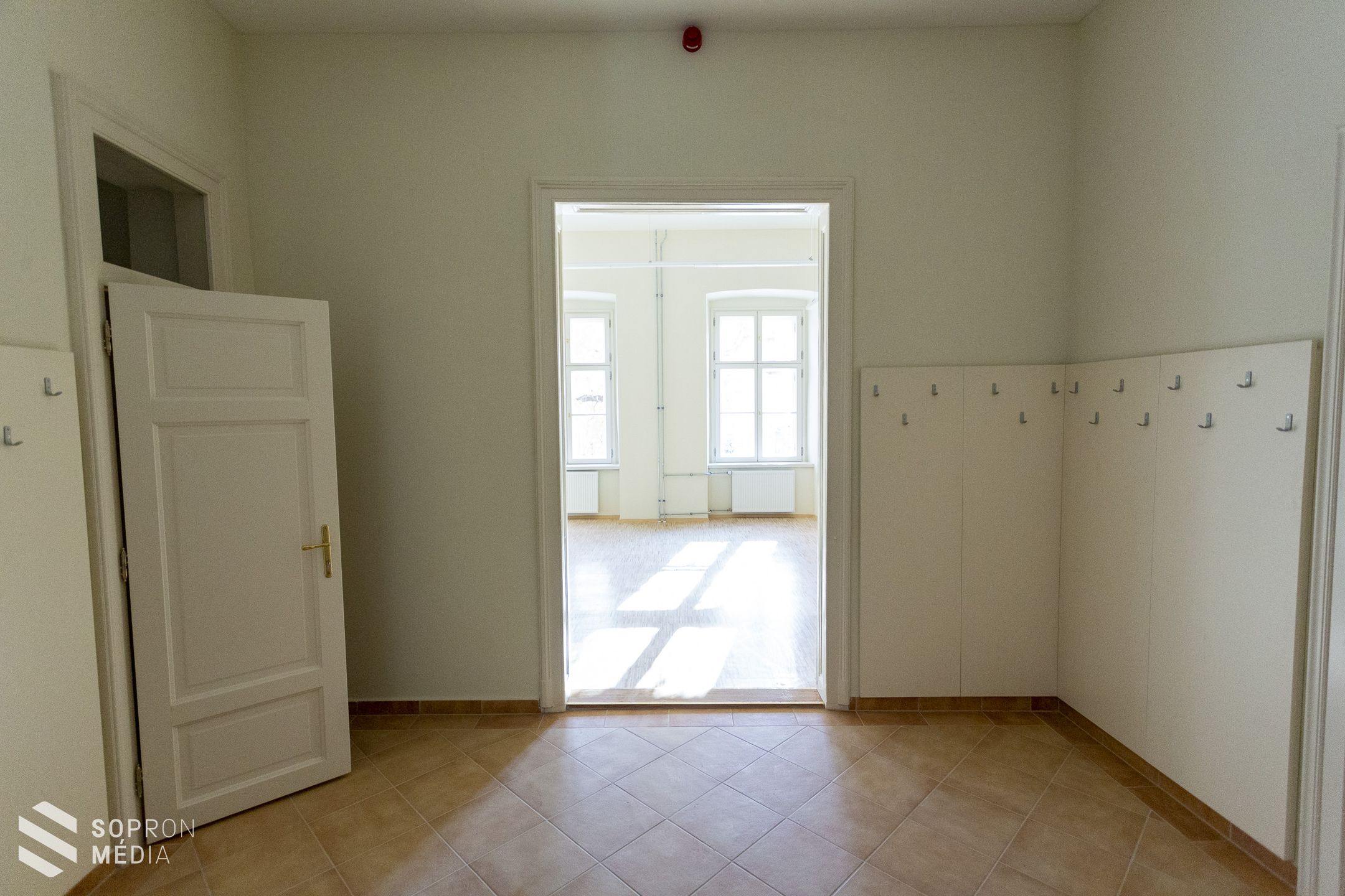 Méltó környezetben oktathatják a gyermekeket a felújított Orsolya-iskolában