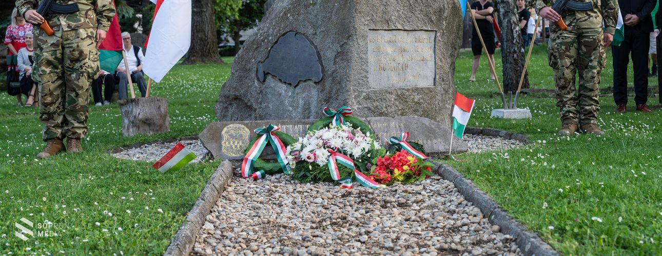 Nemzeti Összetartozás Napja ünnepség a soproni Barátság parkban