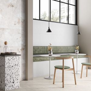 Marca Corona Lilysuite White