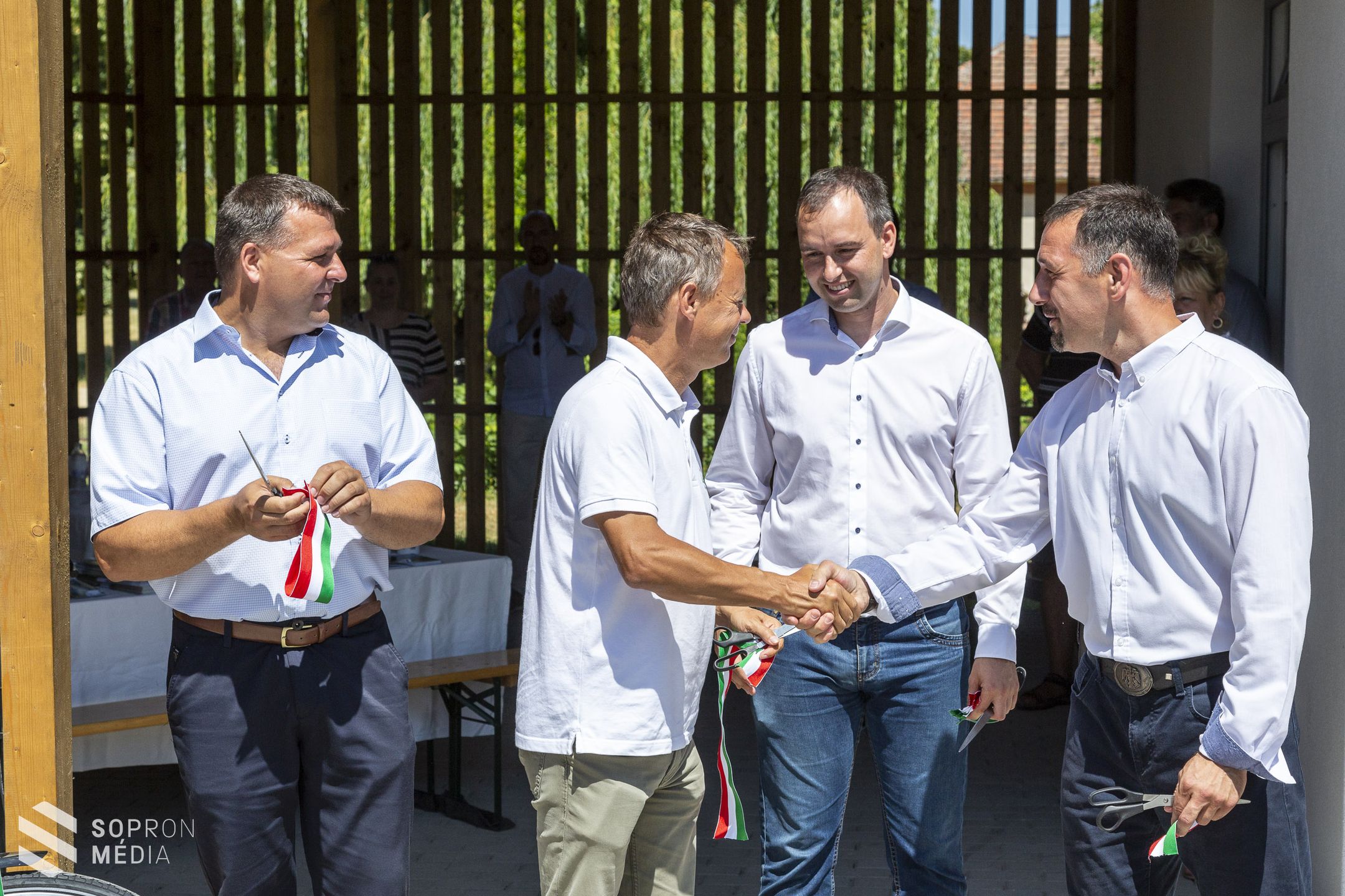 Átadták a kerékpáros Csillagtúra Központot Fertődön