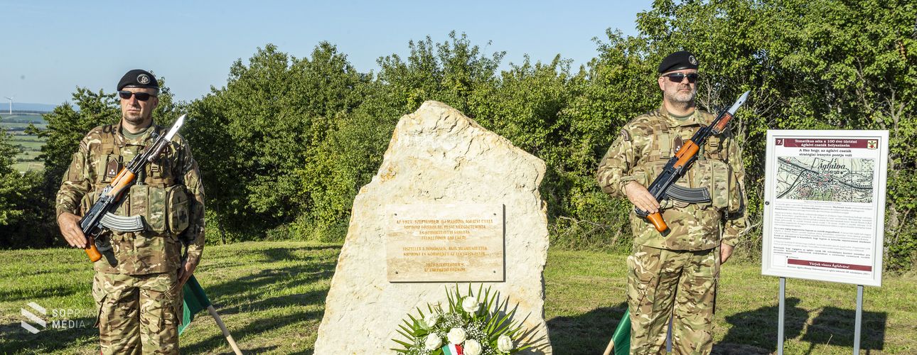 Emléksziklával tisztelegtek a II. ágfalvi csata hősei előtt