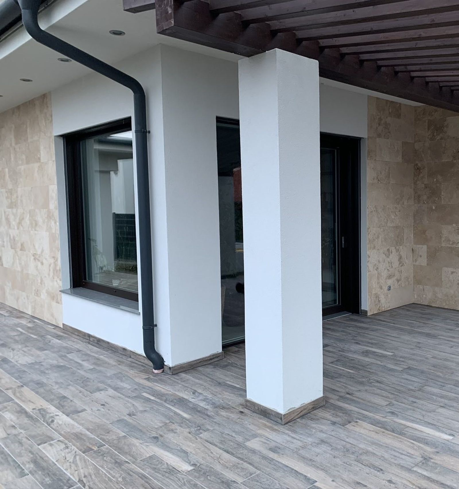 Internorm Mészkő barnával hangolva Szombathely