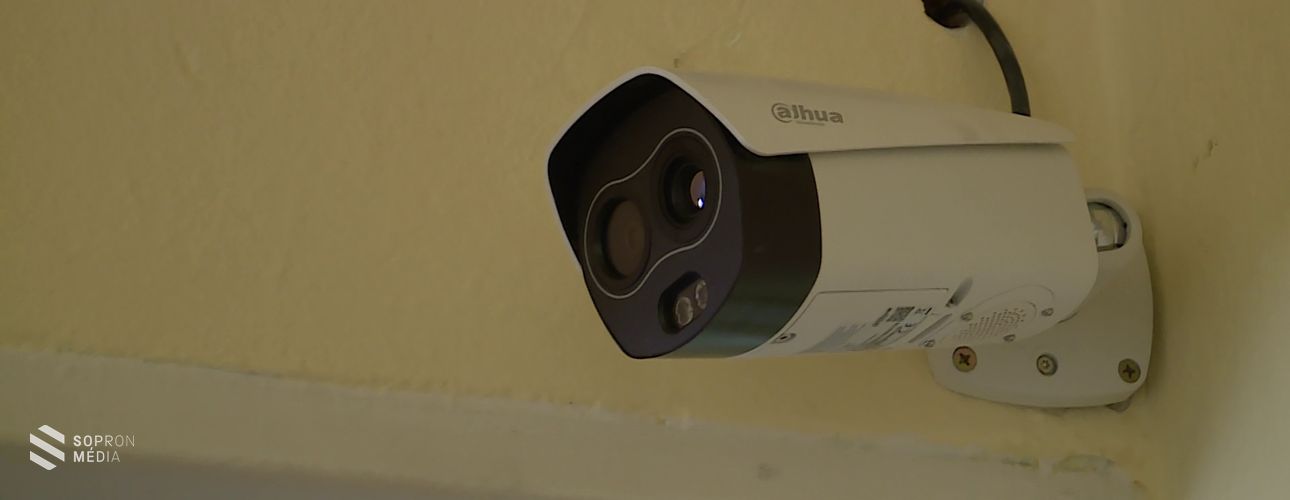 Hőkamerás rendszerrel mérik a testhőt két soproni szakképző iskolában is