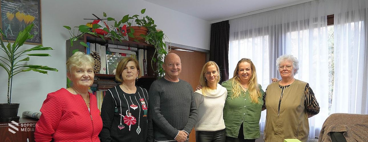 Rászoruló gyermekeknek készítettek játékokat a Soproni Egyetem hallgatói