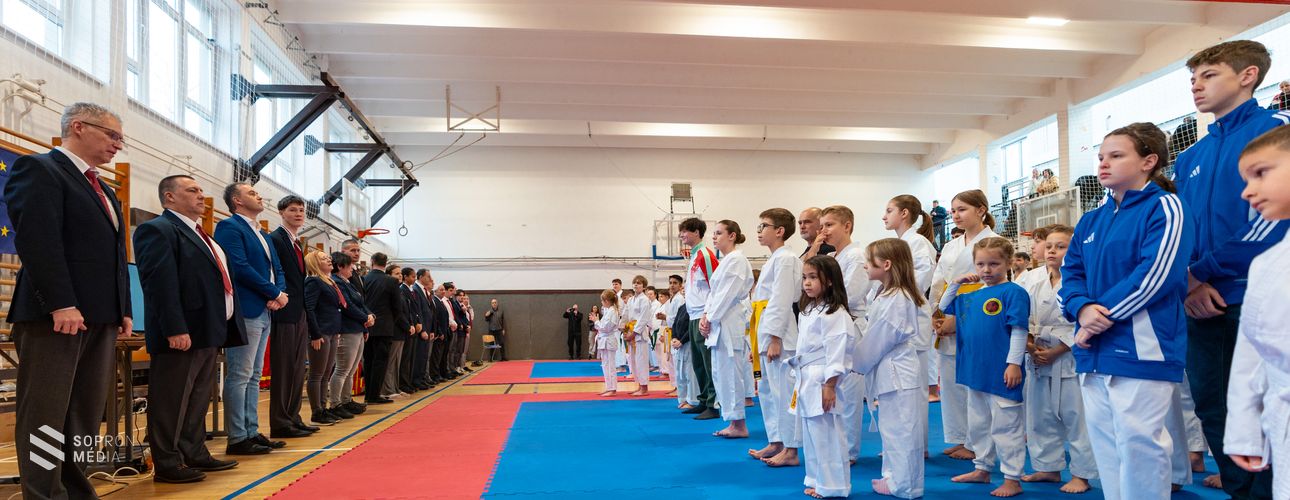 Megtartották a jubileumi 10. Tigrisek Karate Kupát