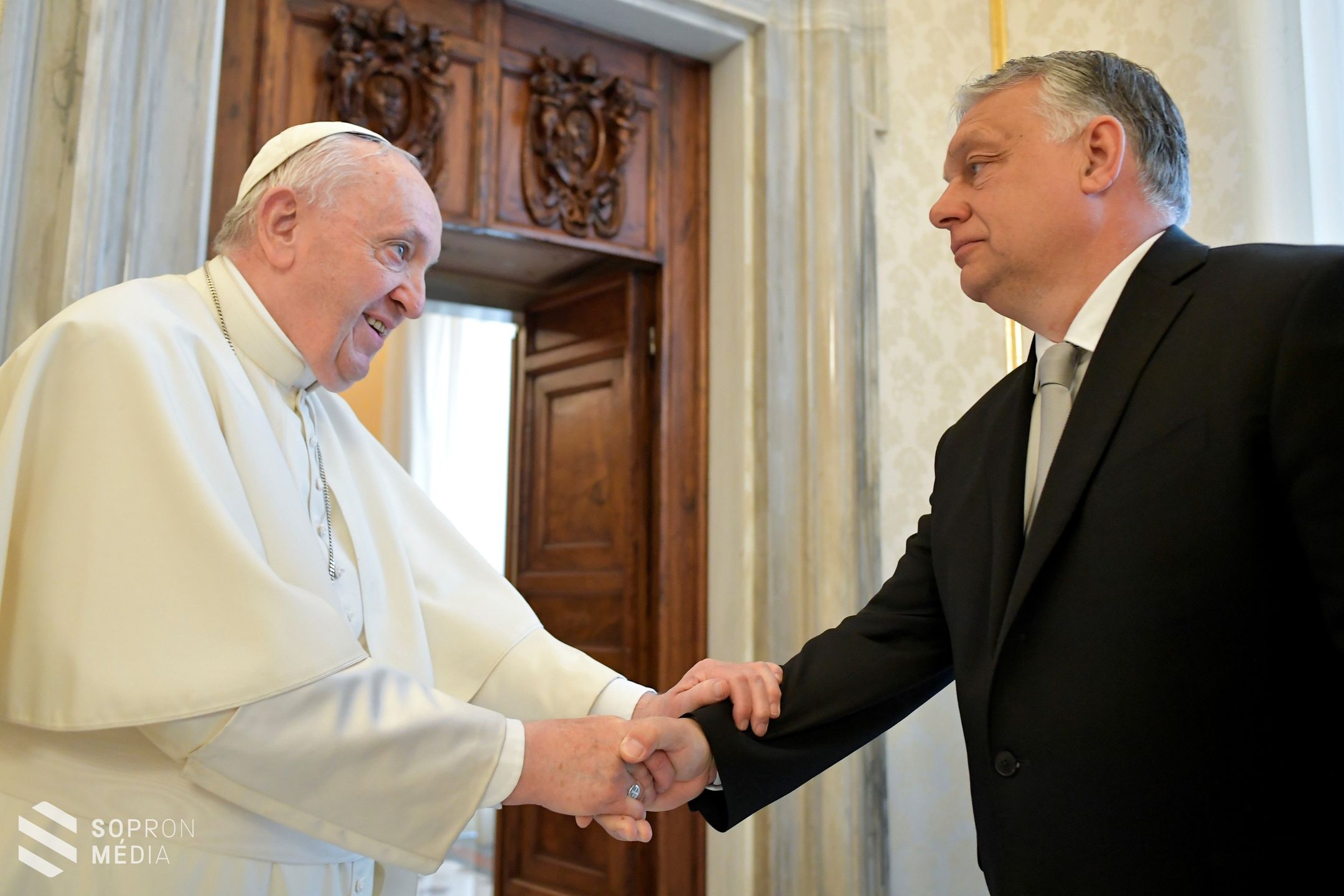 Orbán: arra kértem Ferenc pápát, hogy támogassa a béke érdekében tett erőfeszítéseinket