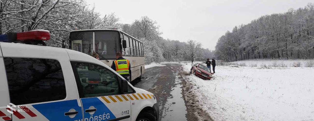 Baleset Sopron és Fertőboz között- teljes útzár!
