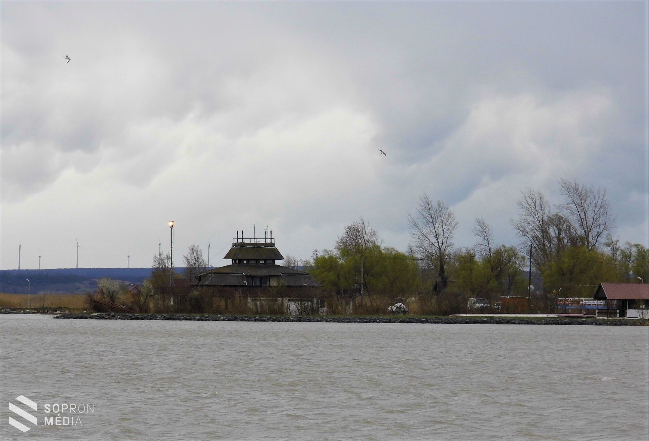 Működésbe lép a viharjelzőrendszer a Fertő-tavon is