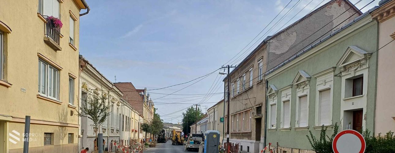 Gázvezeték-fejlesztés miatt szakaszosan lezárták a Wesselényi utcát!